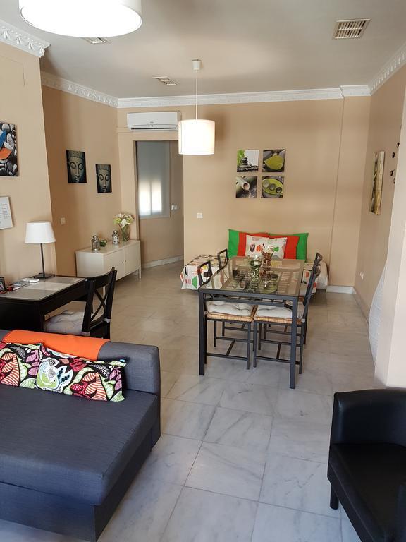 Apartamento Venecia Arenal 塞维利亚 外观 照片